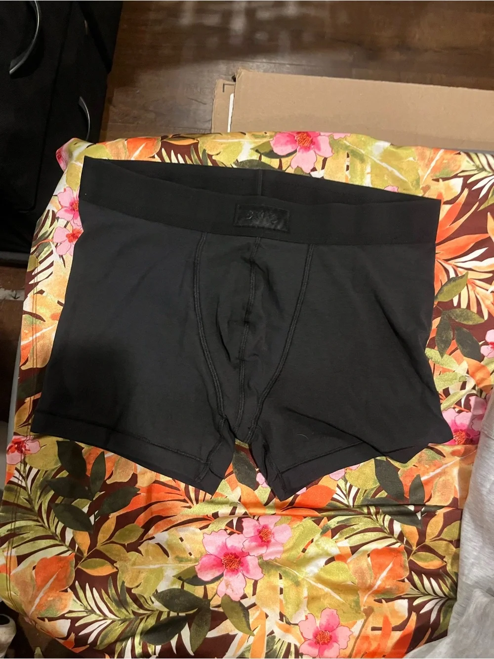 NWOT SKIMS Mens Boxer Briefs Bundle in Black and Light Gray read description